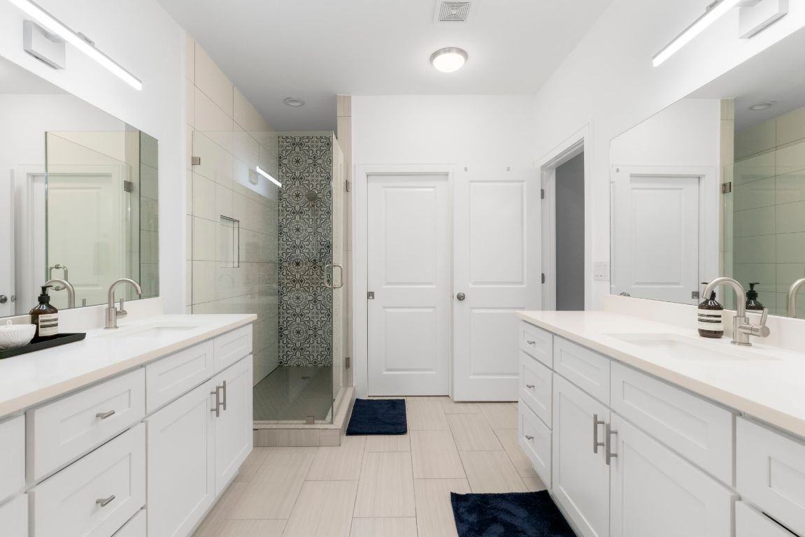 1148 Webberville Rd #1148-6 - Photo 7 of 34