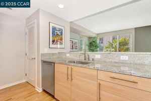 featured image of 1655 North California Boulevard