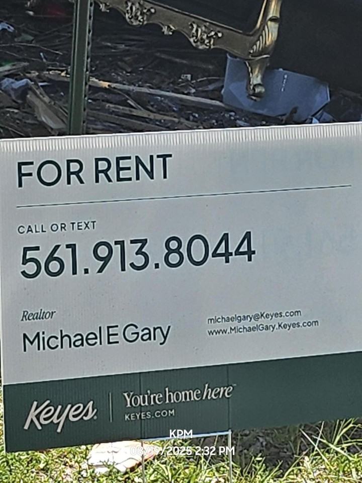 1305 Rosewood Villa Lane #1305-7 - Photo 3 of 20