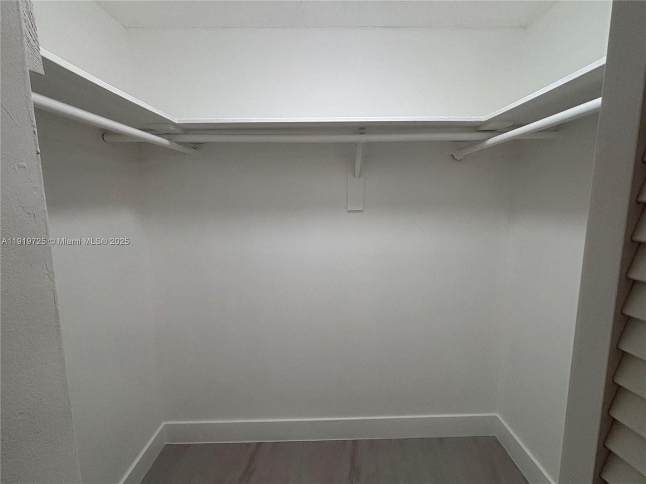 3616 Sw 17th St #3616-3616 - Photo 2 of 15