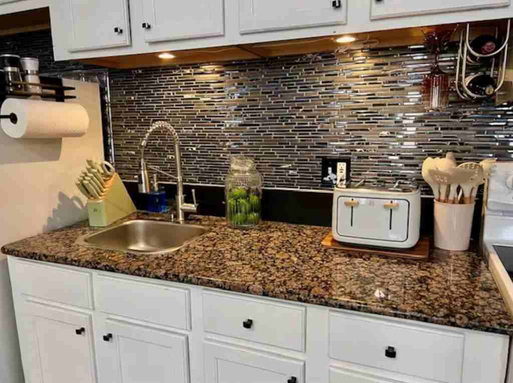 2510 W Main St #2510A - Photo 7 of 10