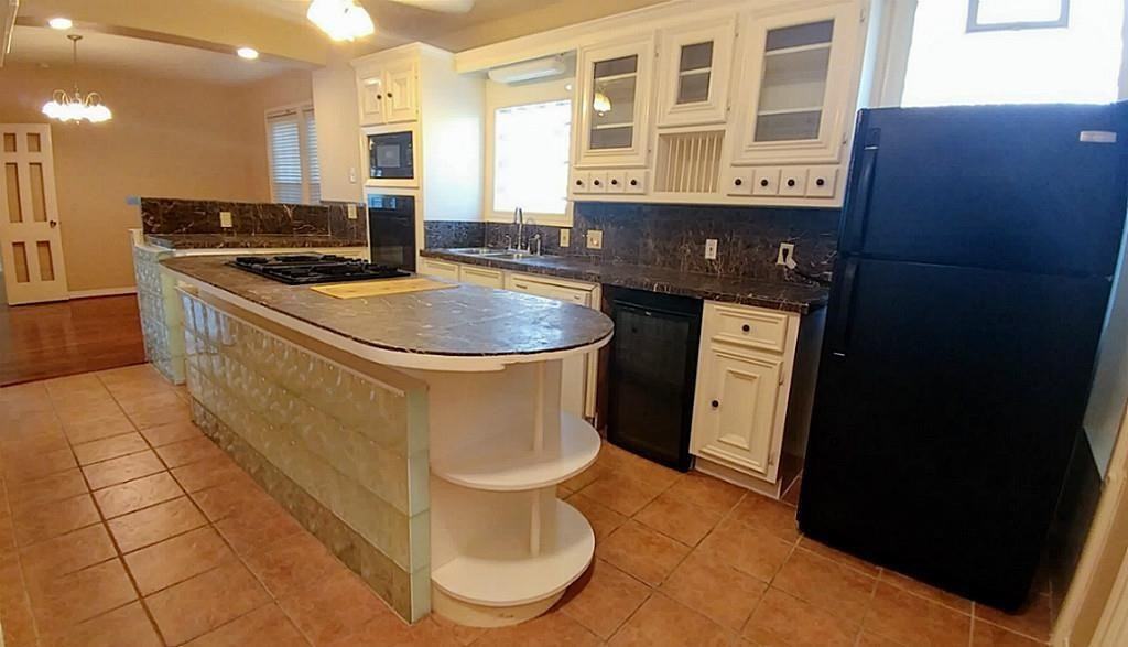 1409 Wentworth Street #1409-1 - Photo 4 of 12