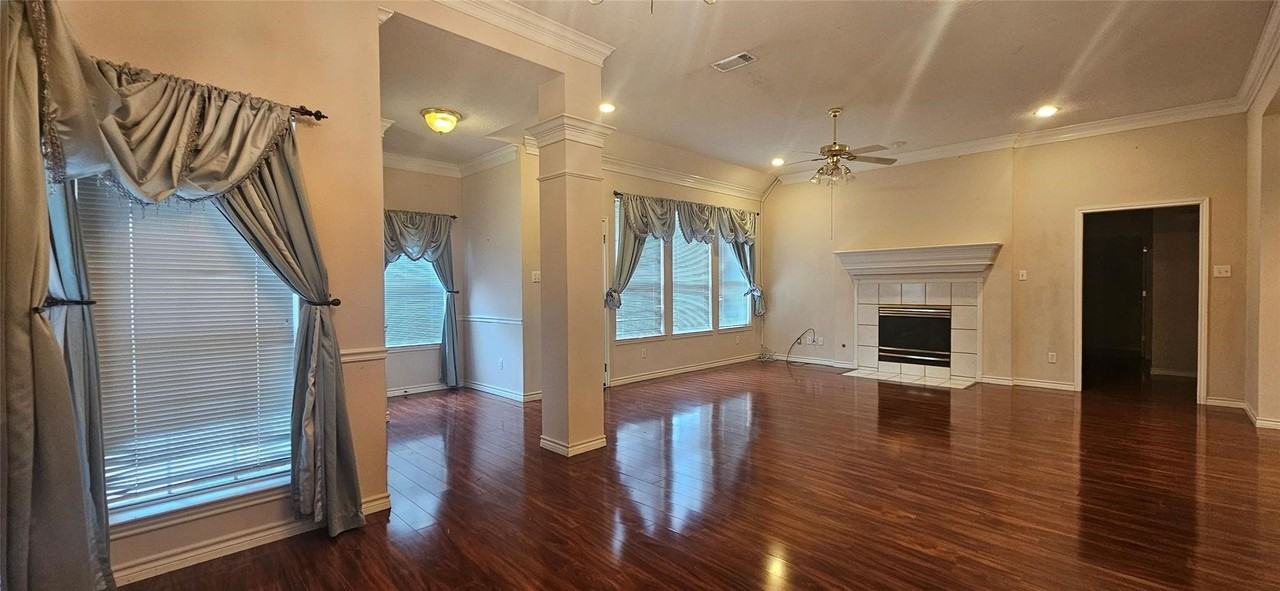 1903 North Travis Street #1903 - Photo 2 of 13