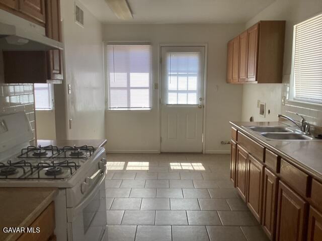 43628 Fern Avenue #43628 - Photo 2 of 8