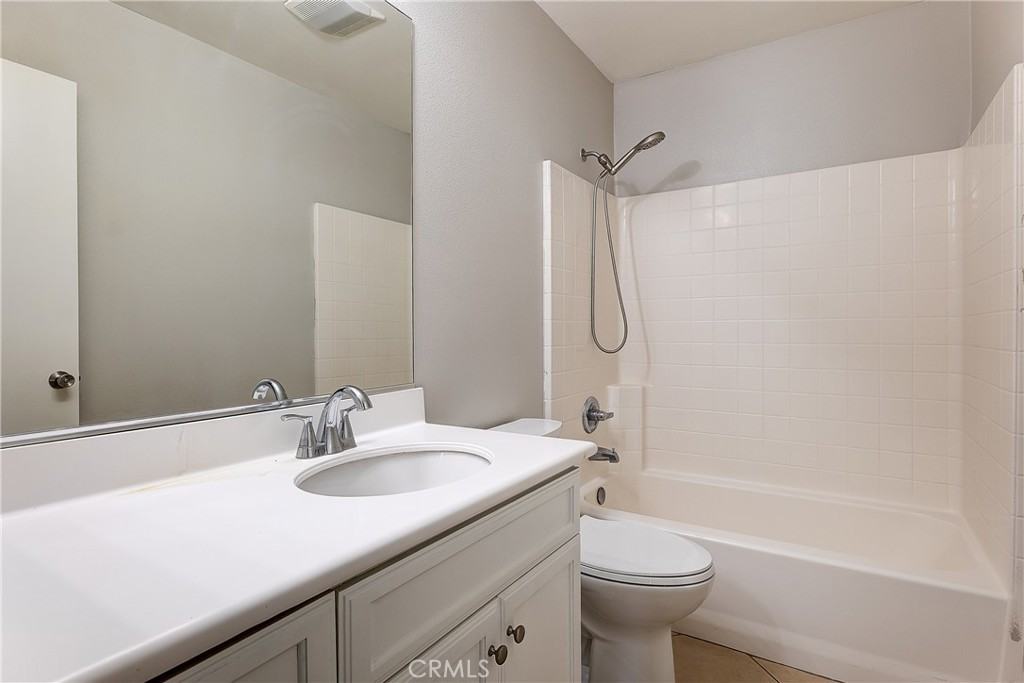 45327 Elm Avenue #45327 - Photo 2 of 26