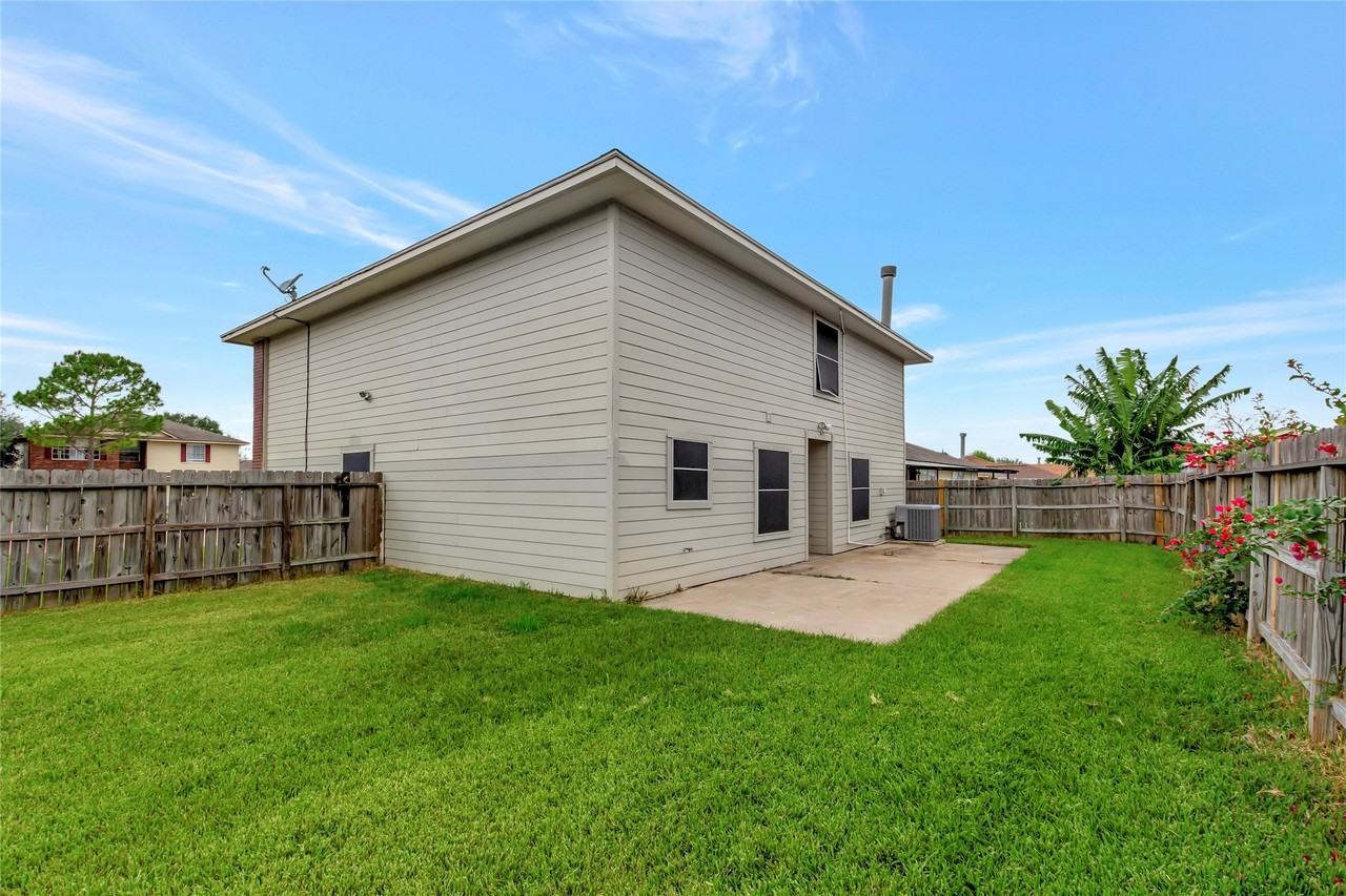 11019 Cayman Mist Drive #11019 - Photo 4 of 23