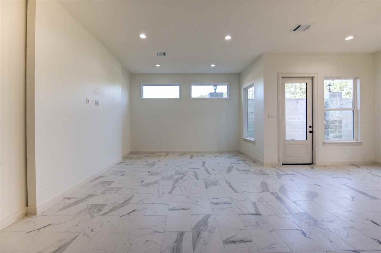 2922 El Fenice Ln #2922 - Photo 2 of 45