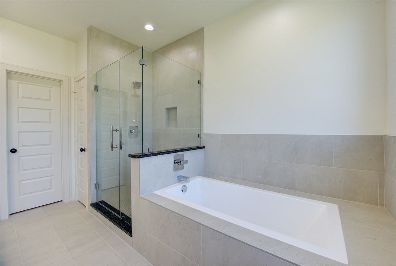 2922 El Fenice Ln #2922 - Photo 3 of 45