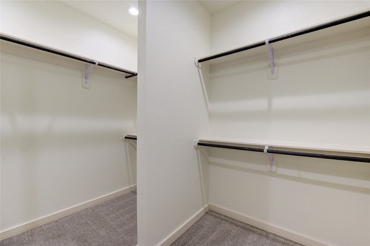 2922 El Fenice Ln #2922 - Photo 5 of 45