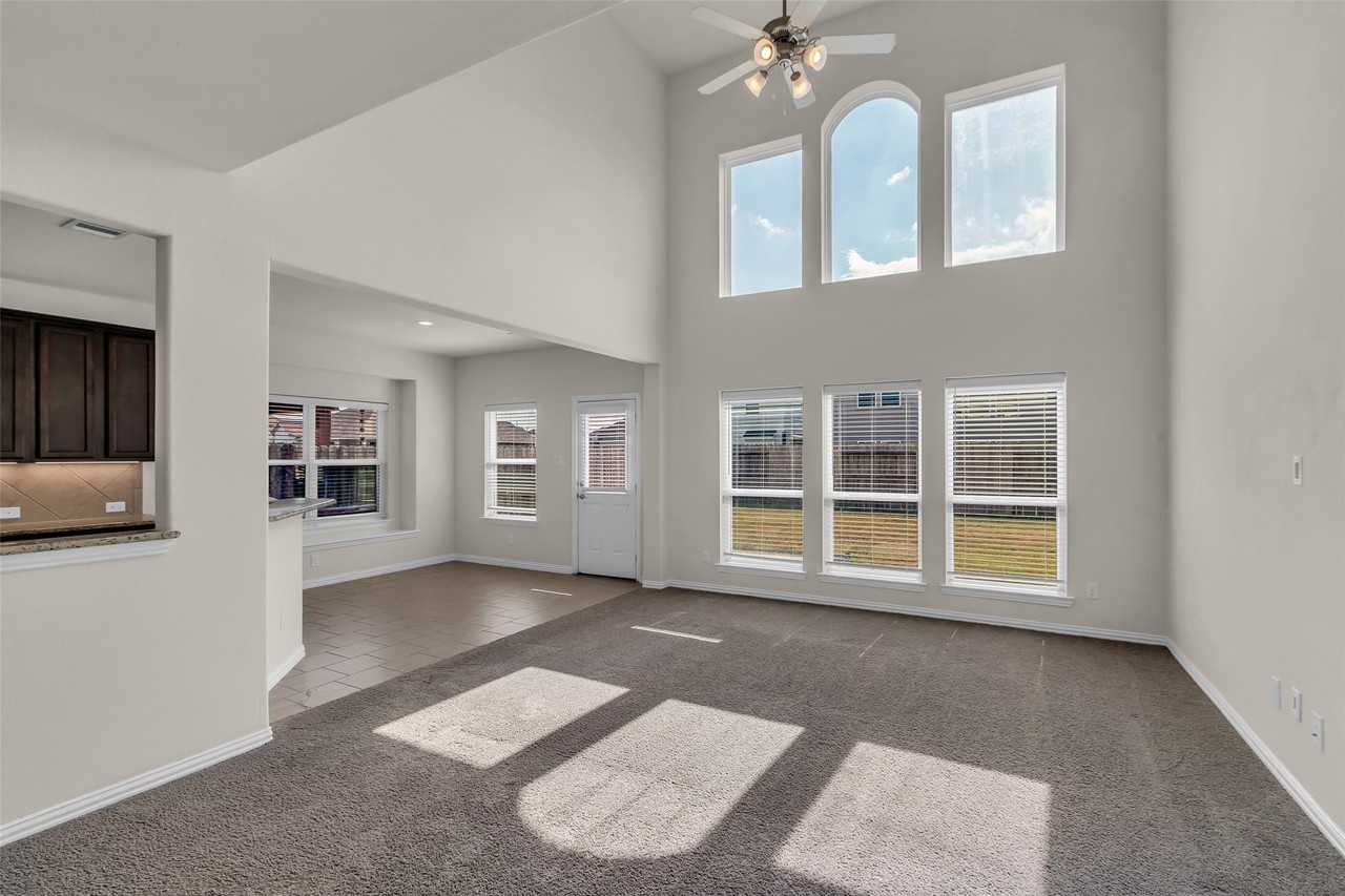 13313 Suntail Court #13313 - Photo 4 of 26