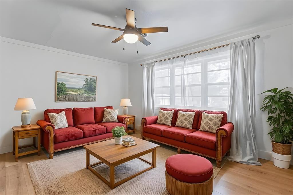 7516 Deaver Drive #7516 - Photo 3 of 11