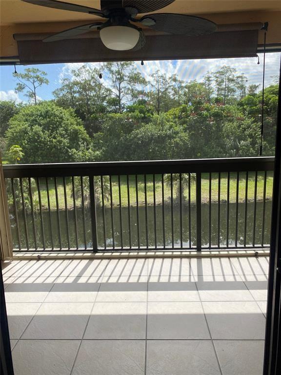 5701 Riverside Drive #5701-302 - Photo 4 of 21