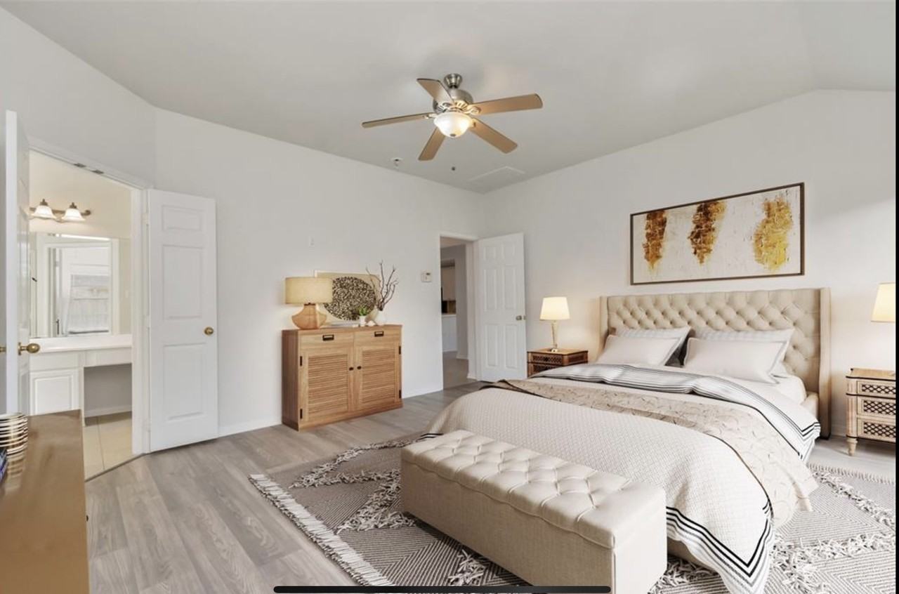 20911 Sagelaurel Ln #20911 - Photo 3 of 34