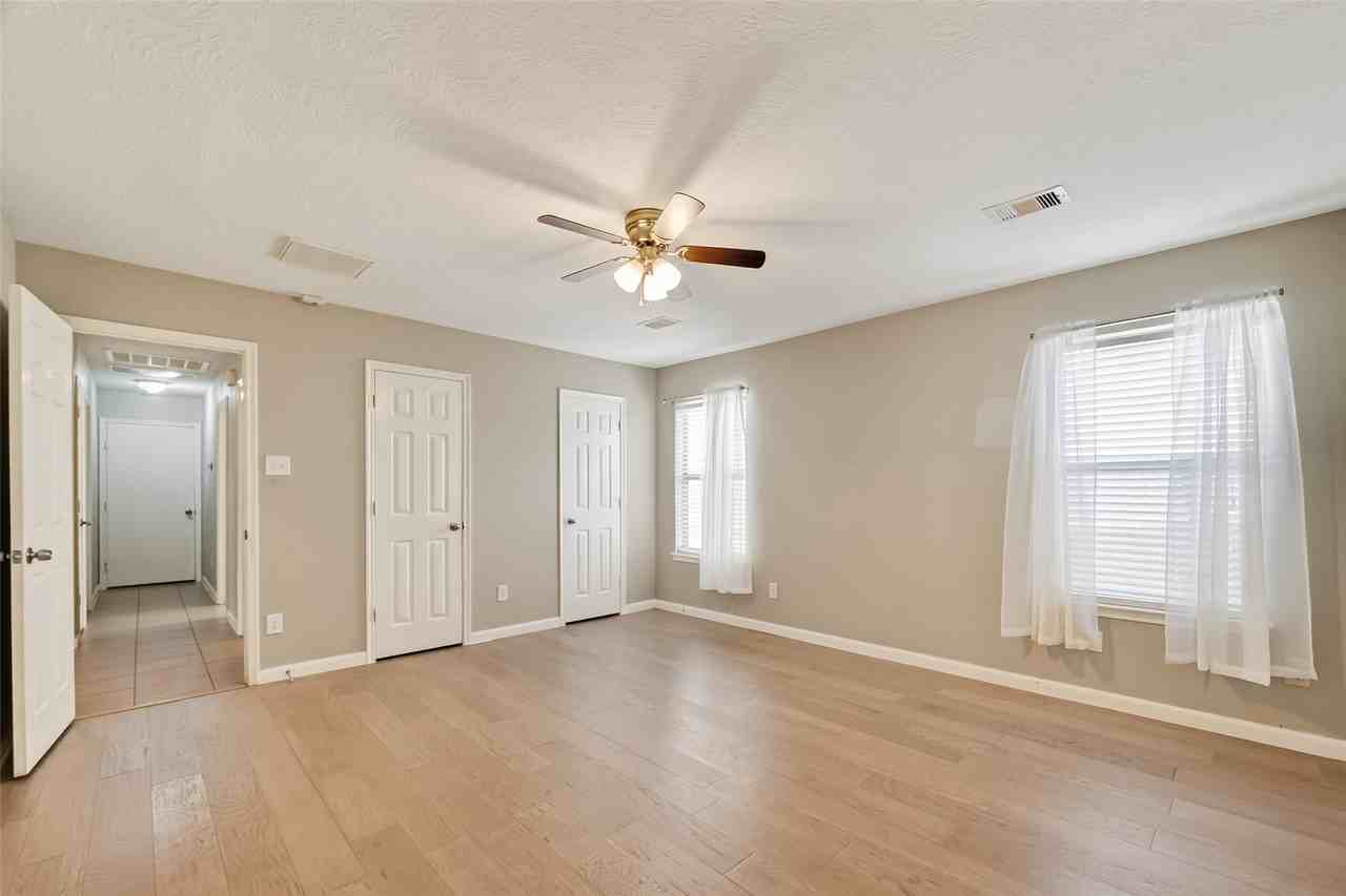 2614 Skyview Crest Court #2614 - Photo 5 of 33