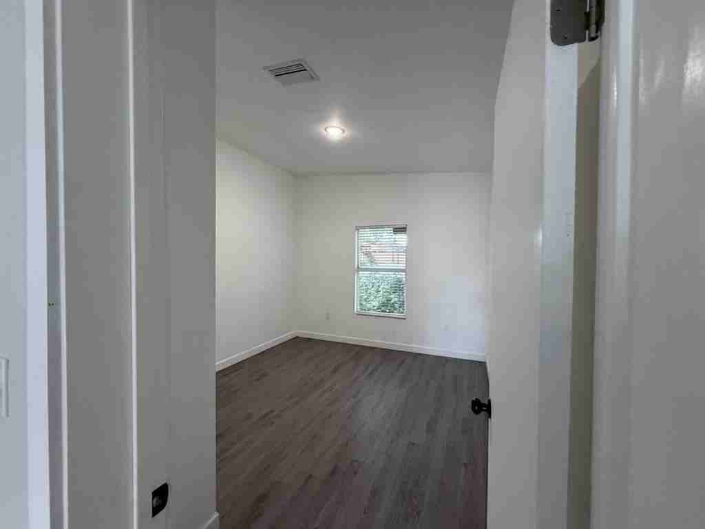 409 Northwest 4th Avenue #409B - Photo 3 of 14