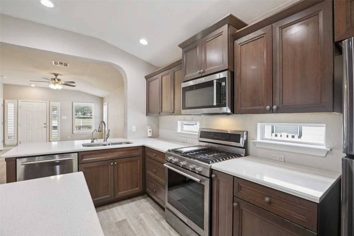 4937 Hartson #4937 - Photo 3 of 39