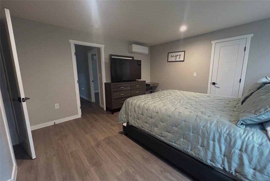 181 N Waverly St #181 - Photo 7 of 18