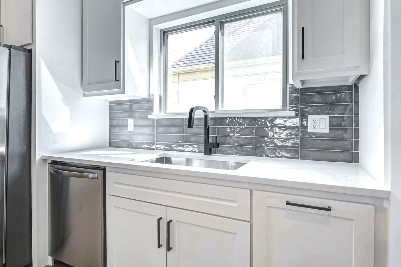 5636 Dolores St #5636 - Photo 7 of 41