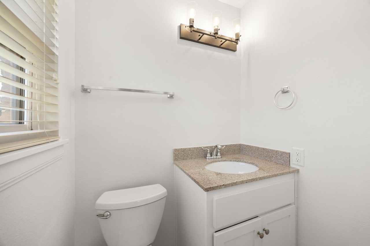 1726 Wycliffe Dr #1726 - Photo 6 of 22