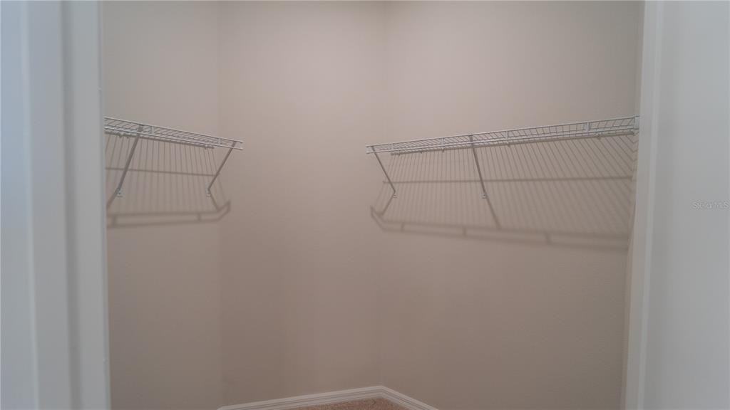 16446 Lone Oak Cir #16446 - Photo 5 of 50