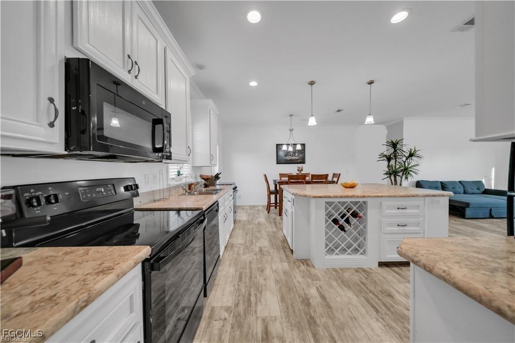 7824 8th Pl #7824 - Photo 2 of 14