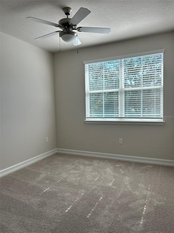 1001 E Caroline St #1001-102 - Photo 5 of 25