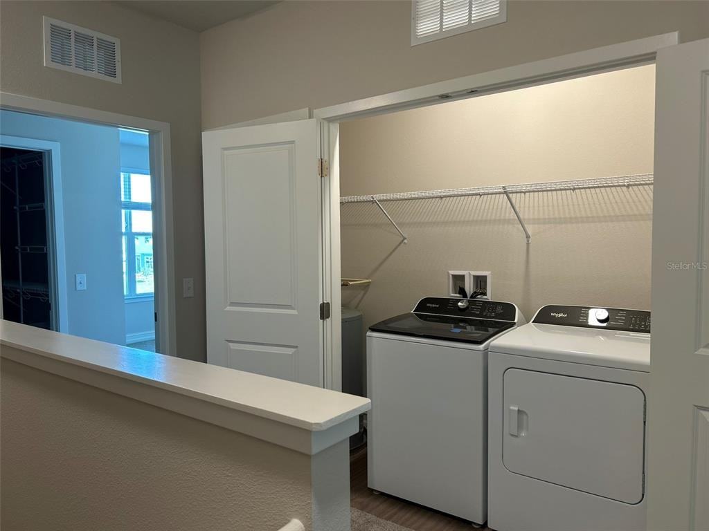 1001 E Caroline St #1001-102 - Photo 6 of 25