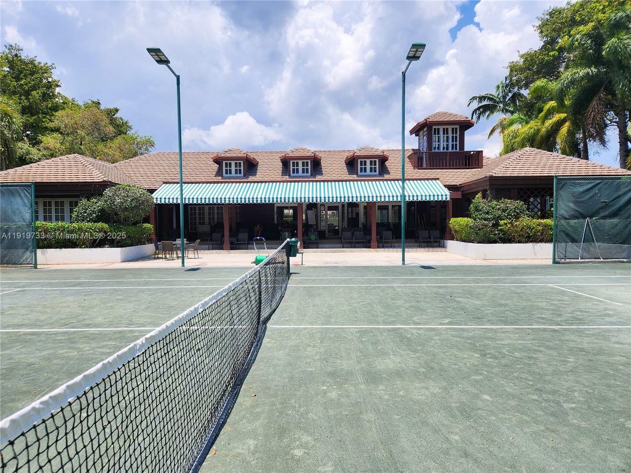 1000 Quayside Ter #1000-812 - Photo 6 of 36