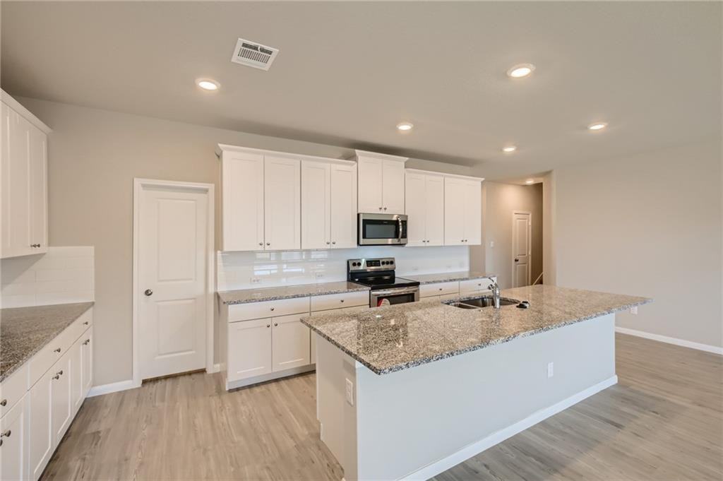 2478 Moselle Ln #2478 - Photo 6 of 29