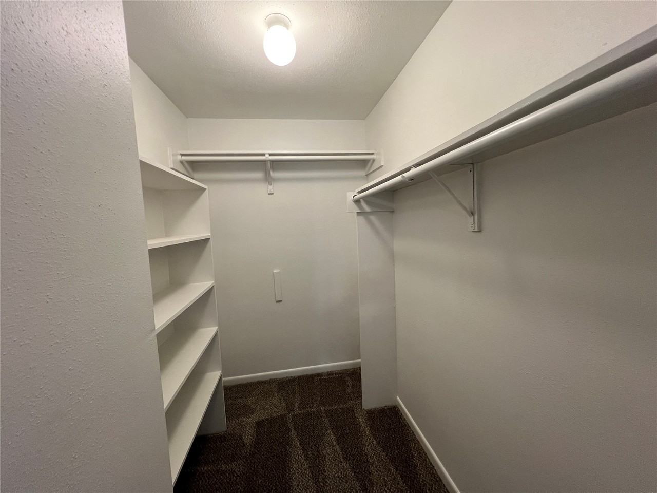 855 Augusta Dr #855-60 - Photo 3 of 13