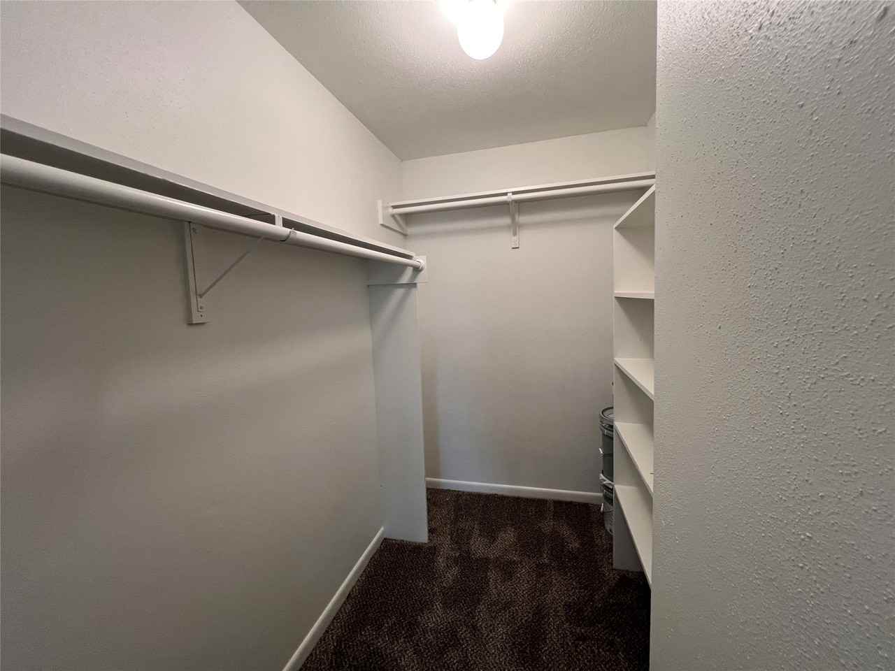 855 Augusta Dr #855-60 - Photo 4 of 13