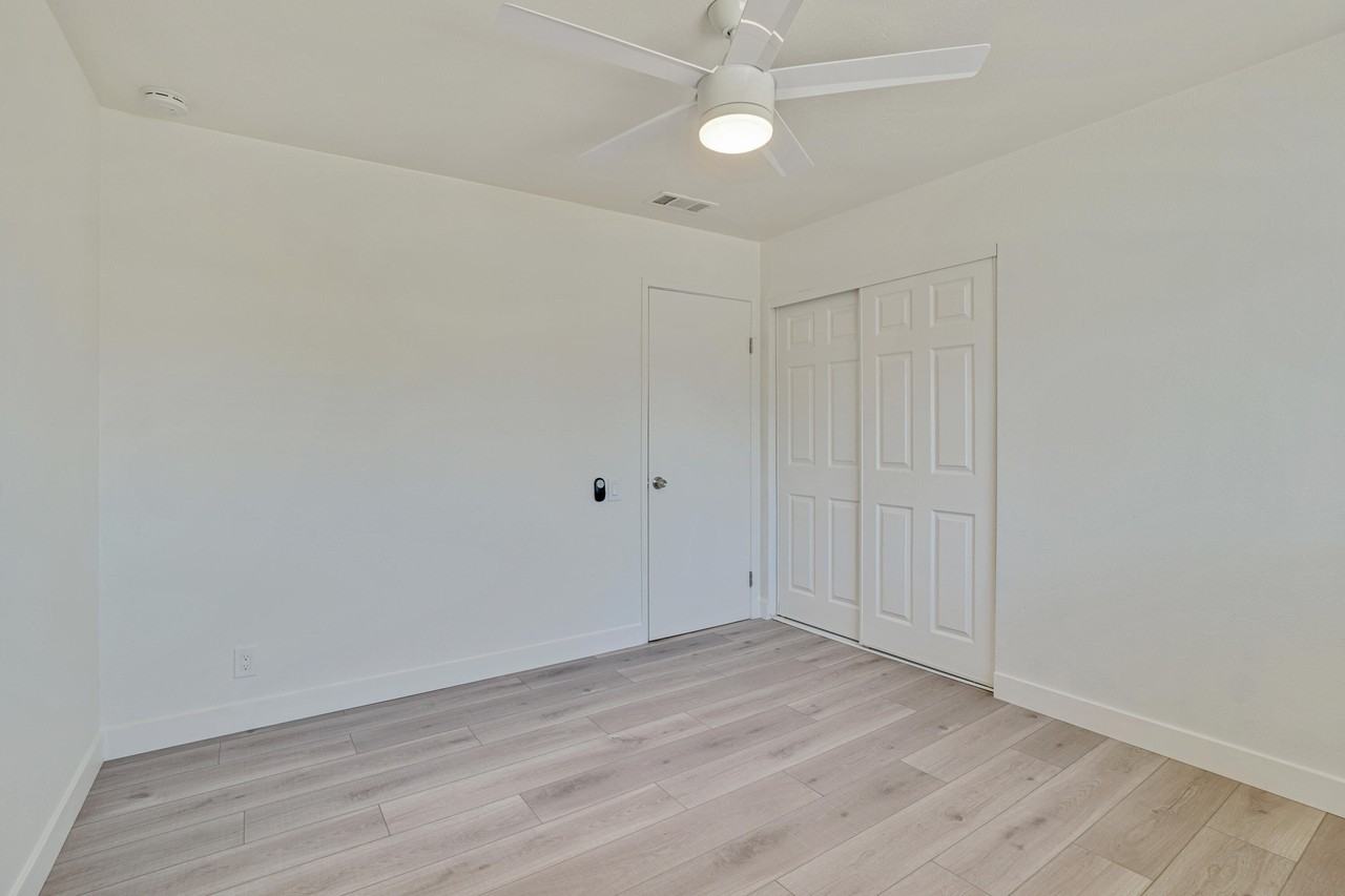 74398 Myrsine Avenue #74398 - Photo 4 of 23