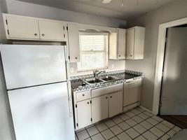 featured image of 3203 Astoria Avenue