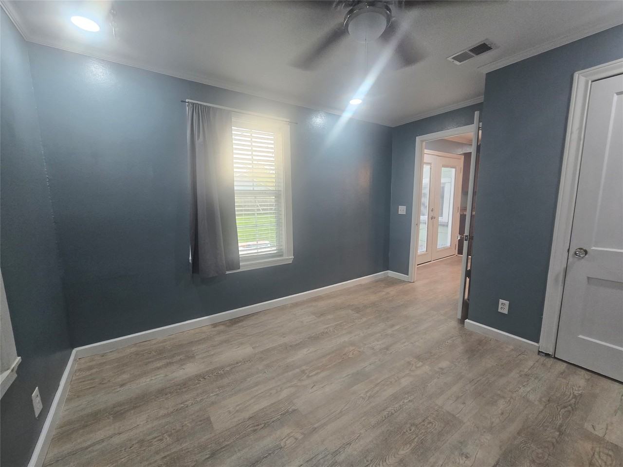 1905 Oleander Drive #1905