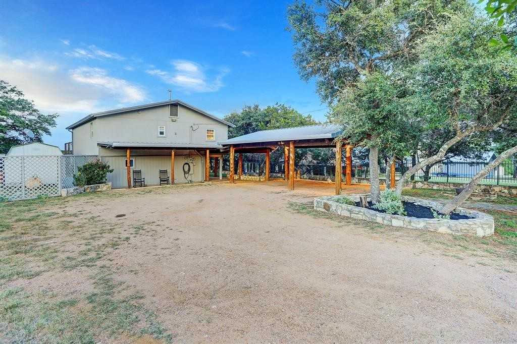 705 Nomad Dr #705 - Photo 4 of 42