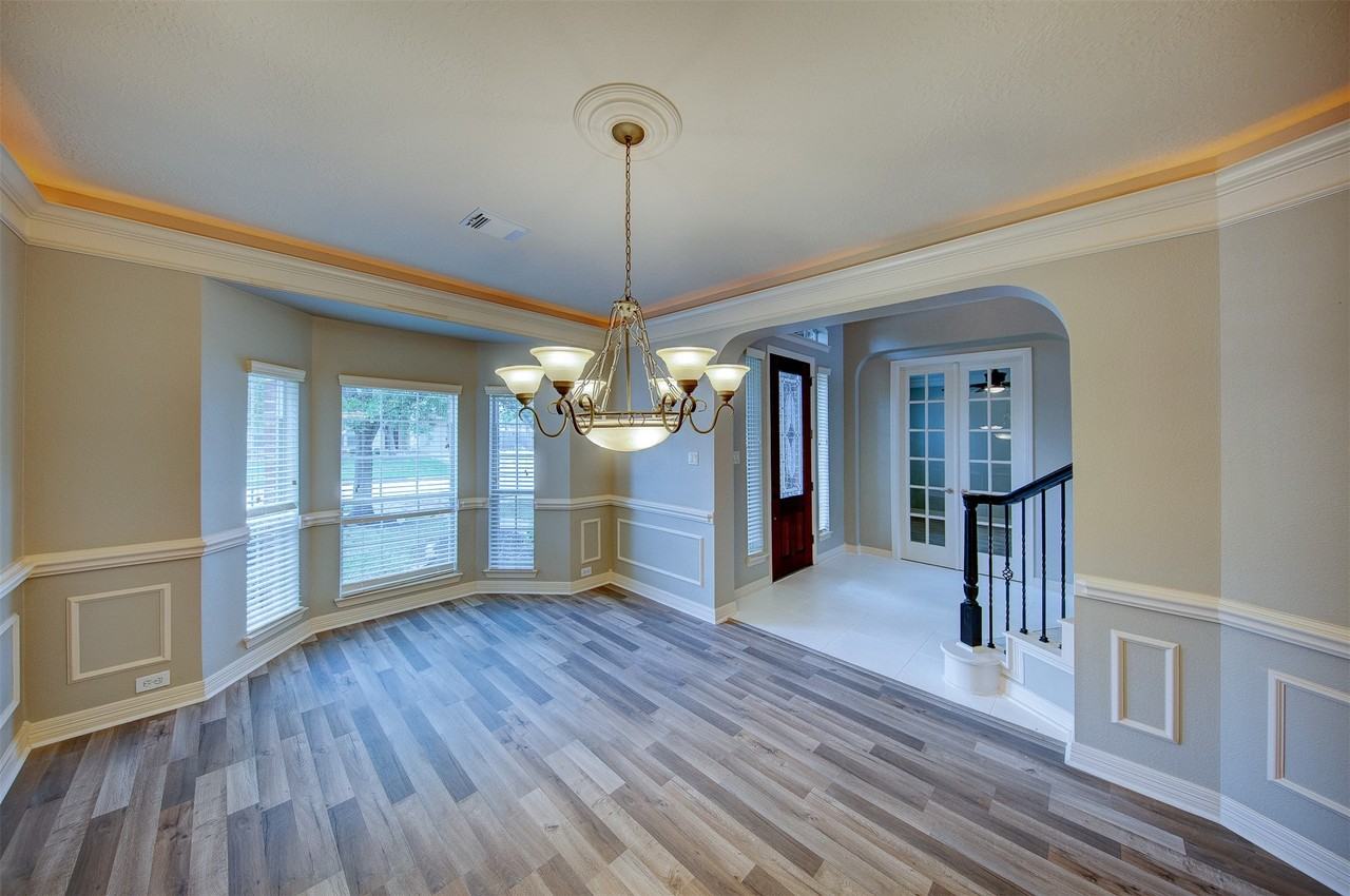 3430 Queensburg Ln #3430 - Photo 7 of 46