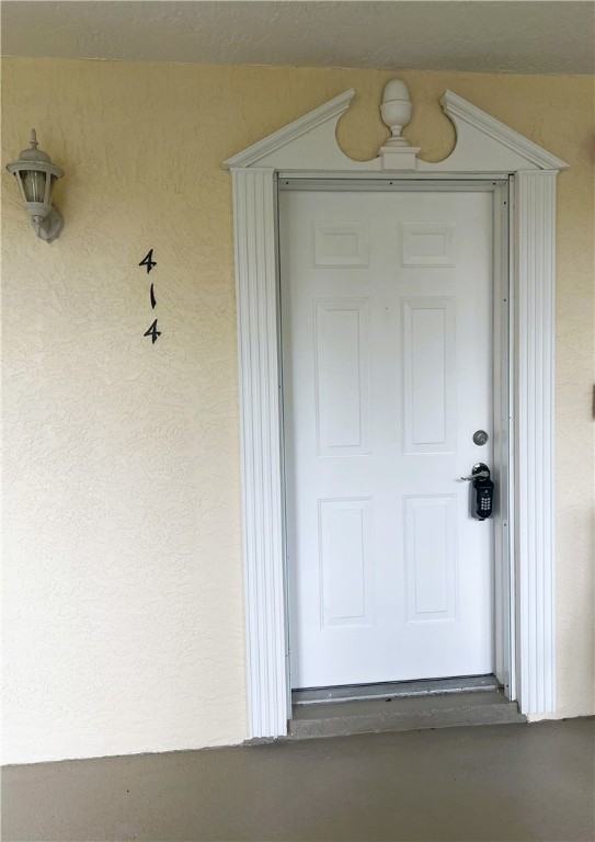 414 Grove Isle Cir #414-414 - Photo 7 of 23