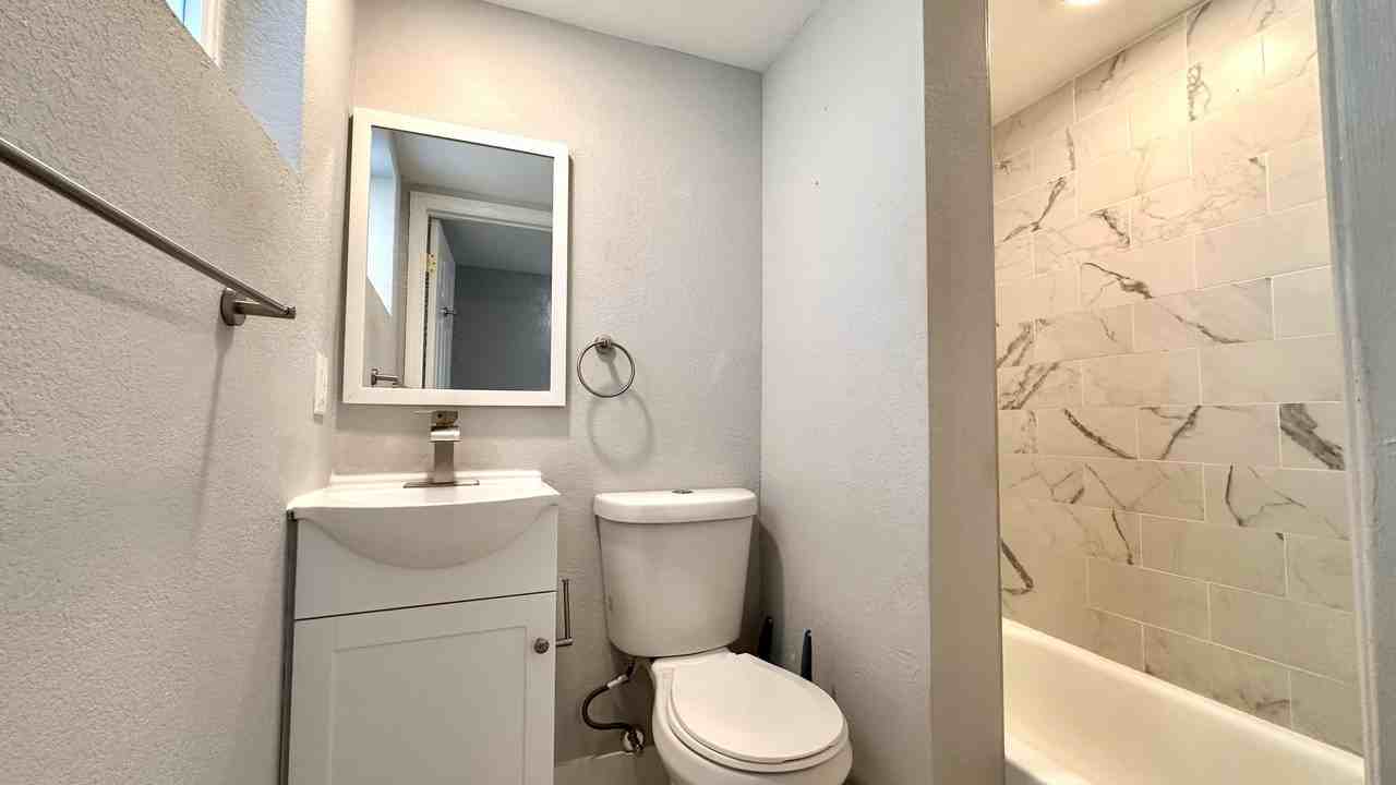 309 Swain Blvd #309 - Photo 2 of 19