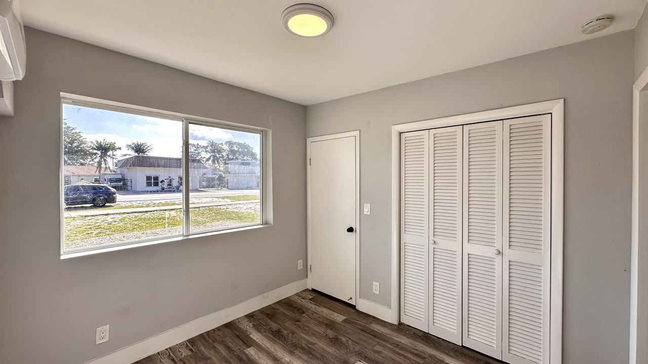 309 Swain Blvd #309 - Photo 5 of 19