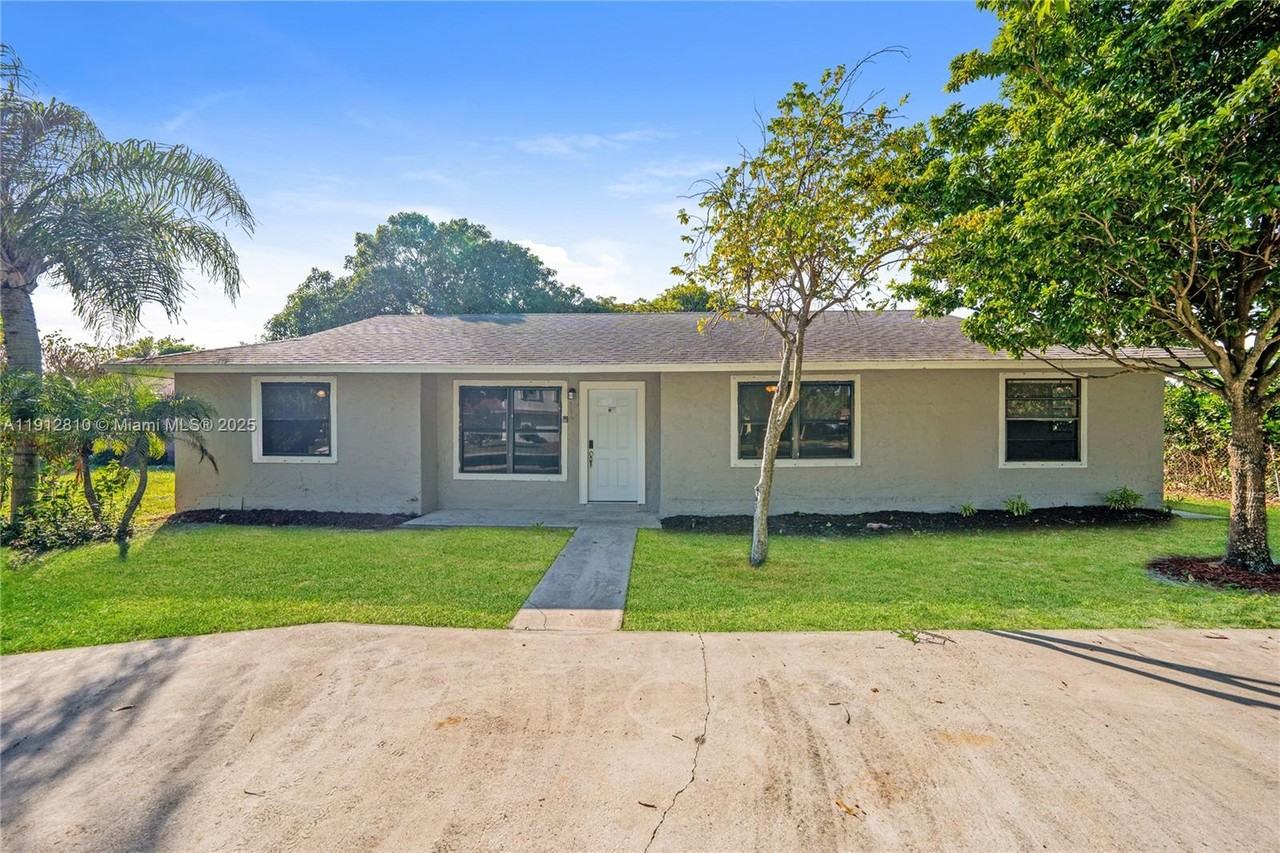 586 Udell Lane #586 - Photo 6 of 16