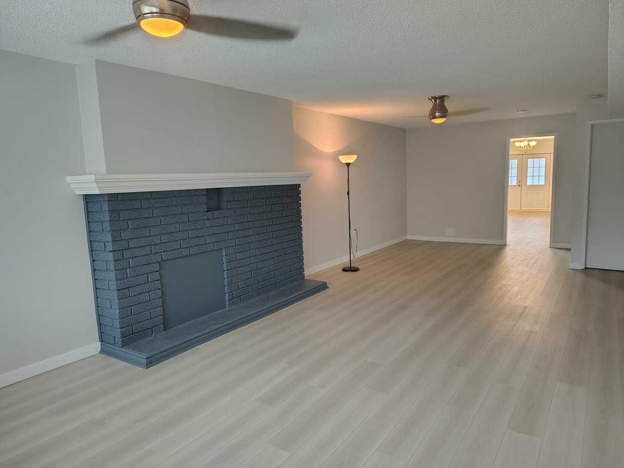 5094 Sidley Street - Photo 7 of 14