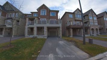 featured image of 11 Bluegill Crescent