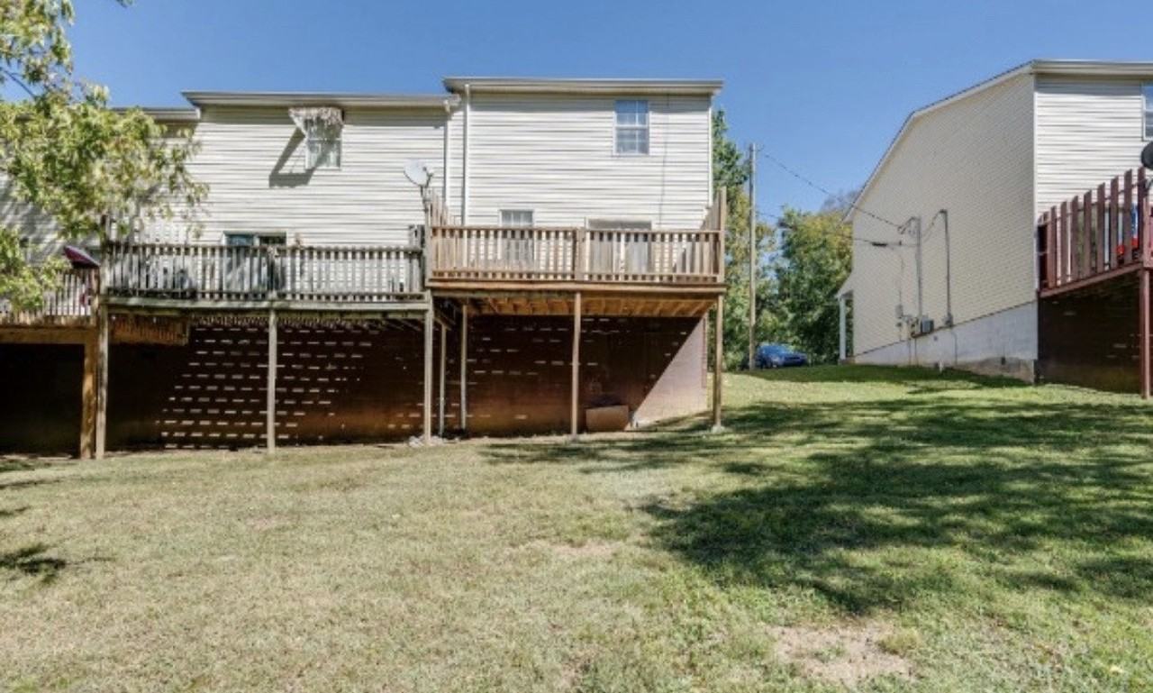 116 Five Oaks Drive - Photo 2 of 11