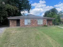 featured image of 3986 Ashview Cove