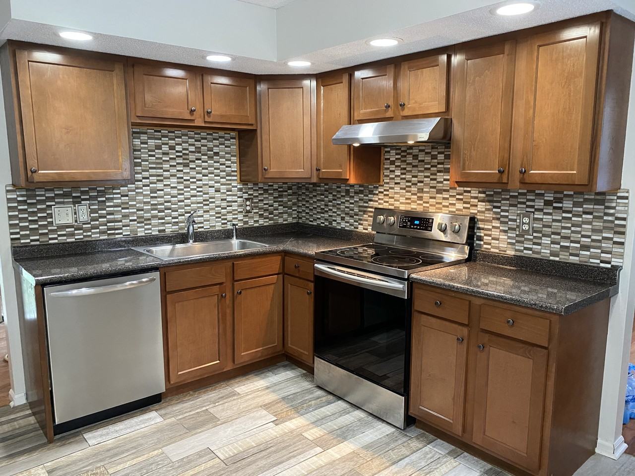1903 Preswood Drive #NA - Photo 2 of 4