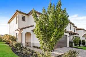 featured image of 8916 Madrid Cir