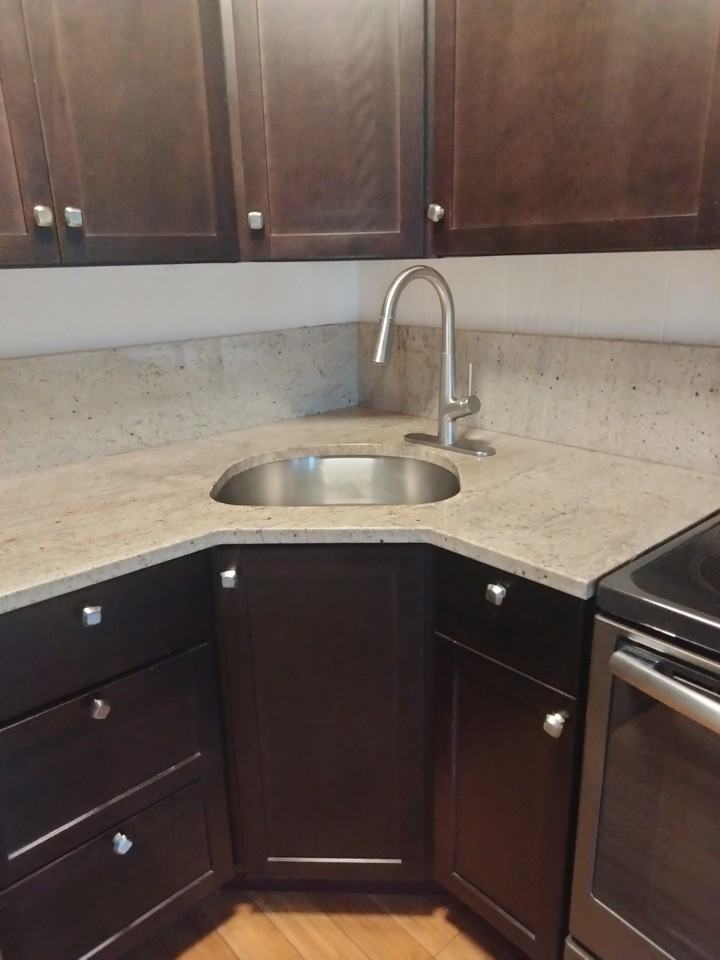 340 Main St #5 - Photo 5 of 15