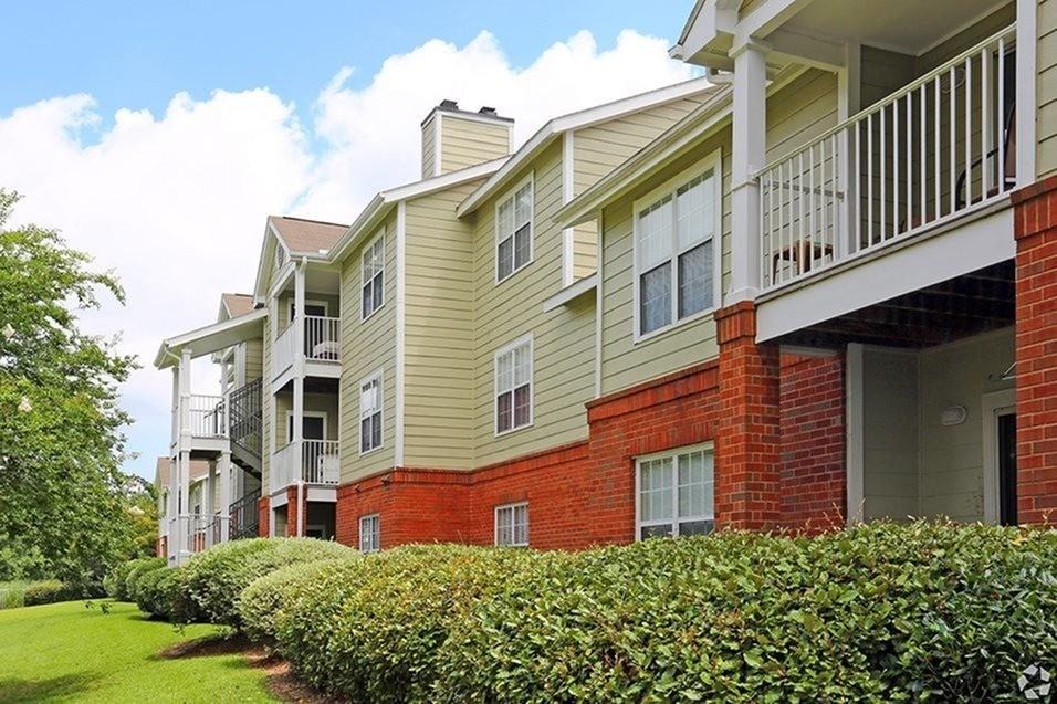 Governors Gate - Photo 6 of 50