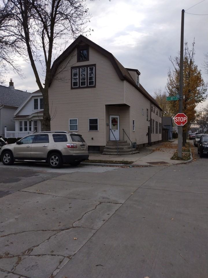 2901 S 8th St Unit 3 (lower back) - Photo 2 of 47