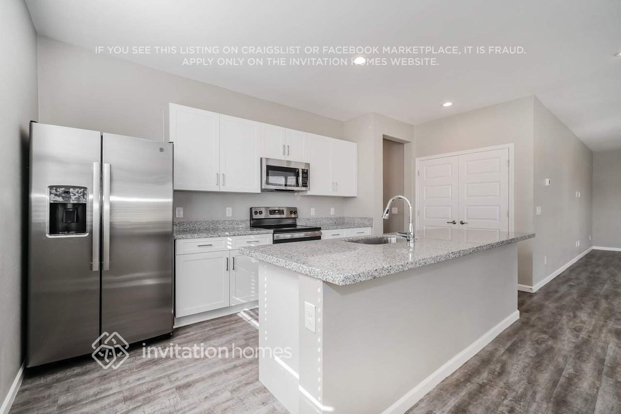 18931 W Pasadena Ave - Photo 6 of 26